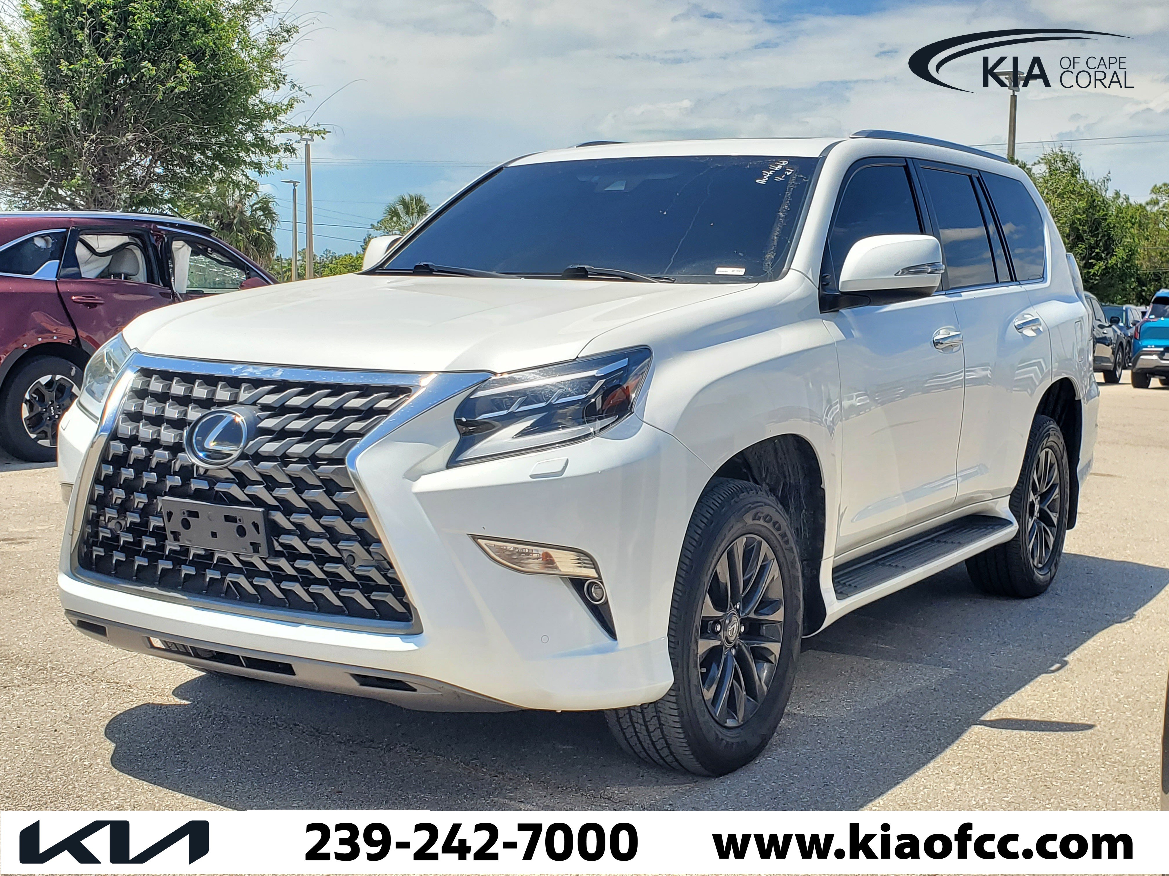 Used 2020 Lexus GX 460 Premium w/ Premium Package image 3
