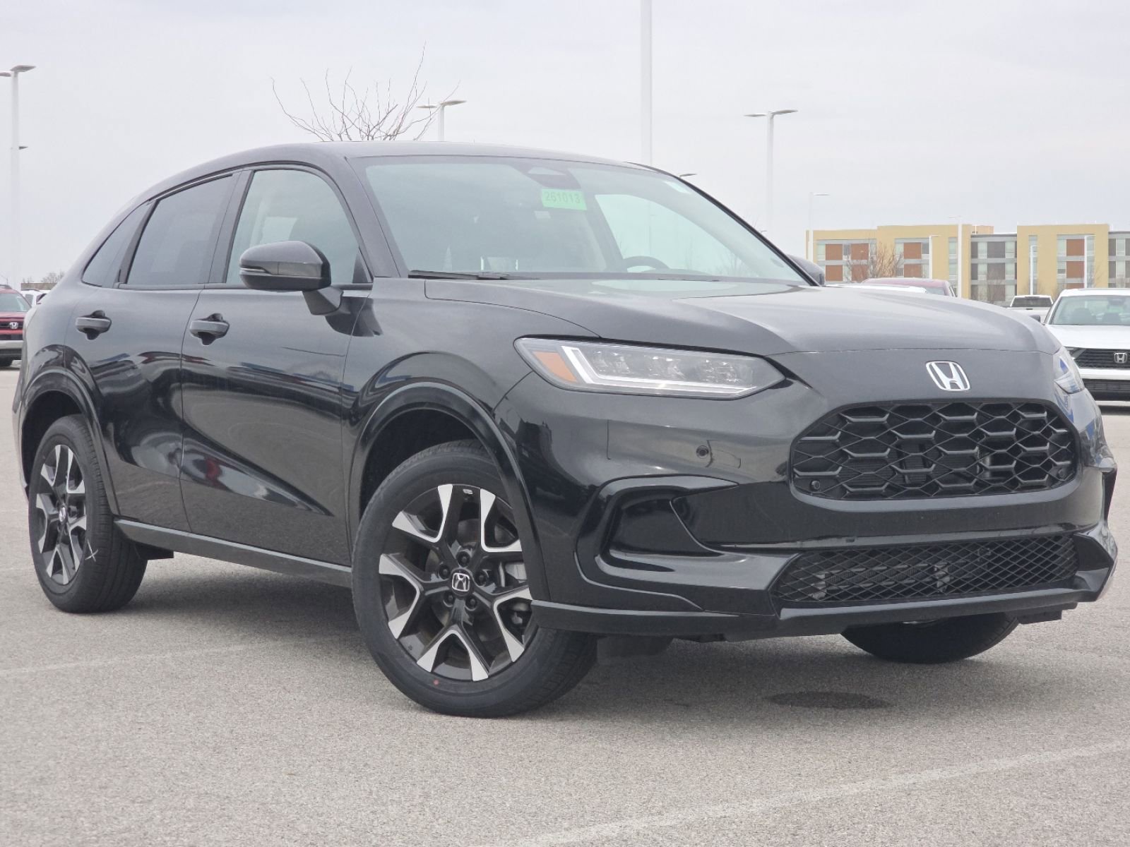 New 2026 Honda HR-V EX-L image 2