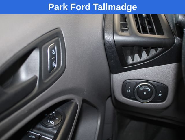 Used 2022 Ford Transit Connect XL w/ CNG/LPG Engine Prep Package FWD image 17