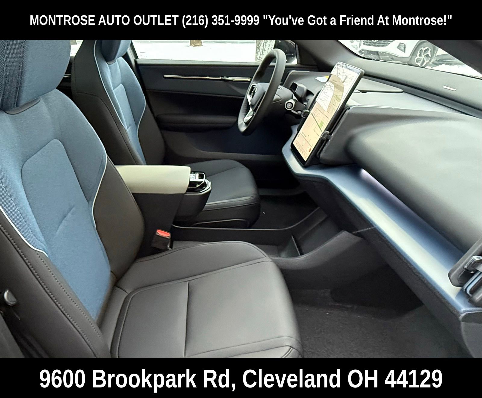 New 2026 Volvo EX30 Cross Country Ultra image 17