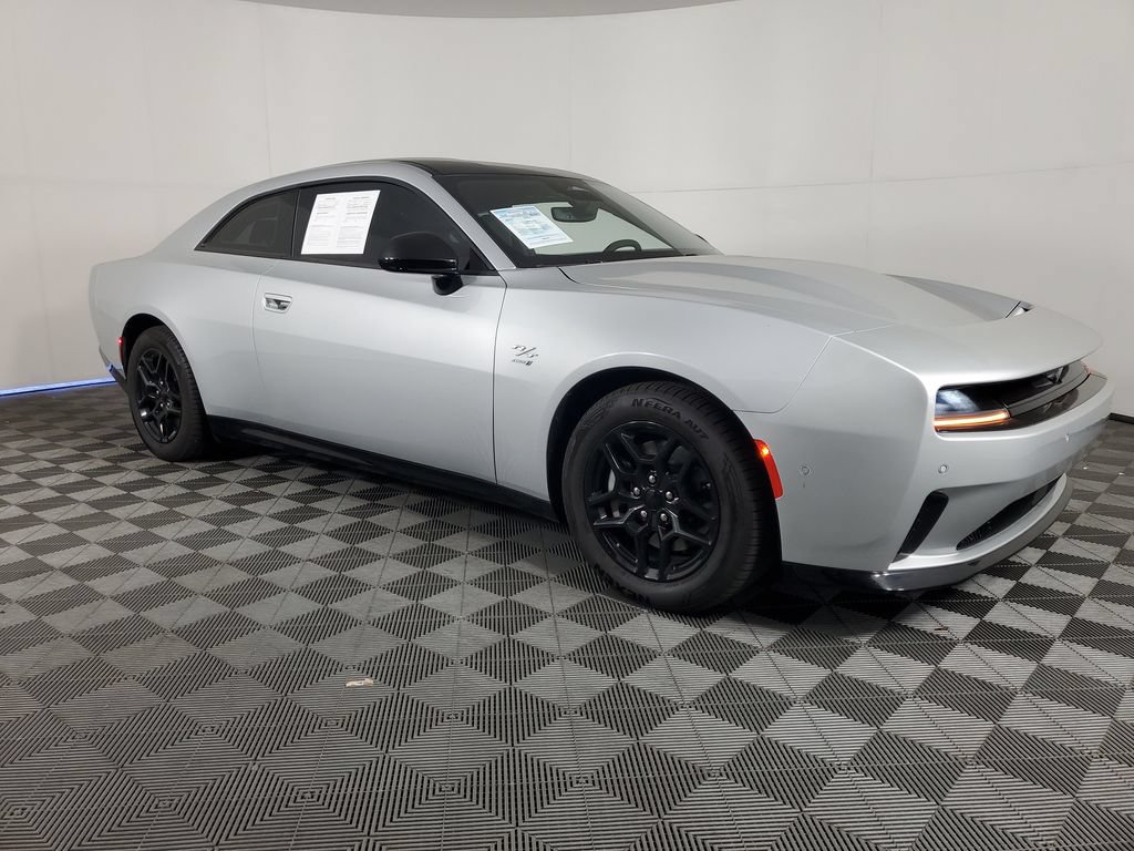 Used 2025 Dodge Charger Daytona R/T w/ Quick Order Package 25M R/T AWD/4WD image 2