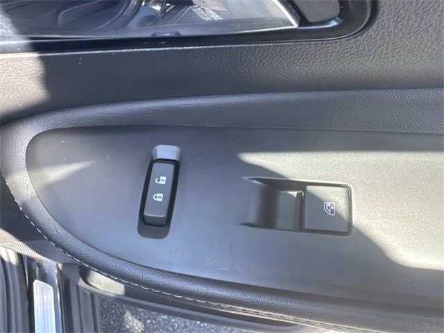 Used 2022 Buick Encore Preferred w/ Safety Package image 30