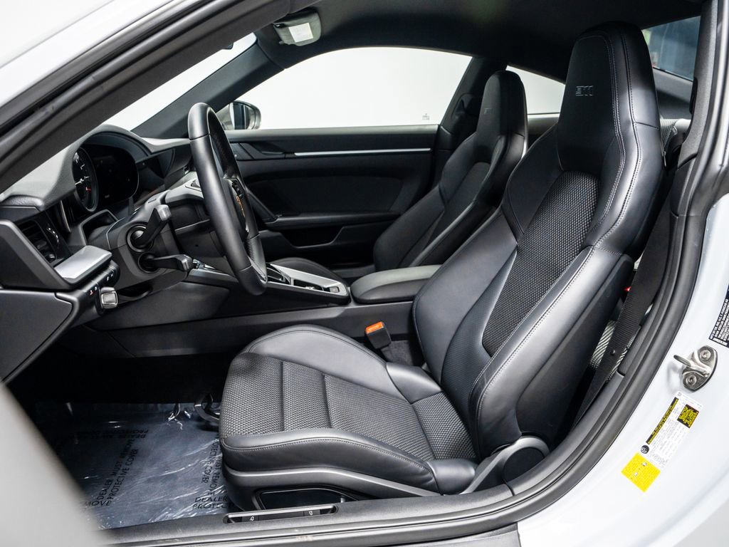 Certified 2024 Porsche 911 Carrera T image 5