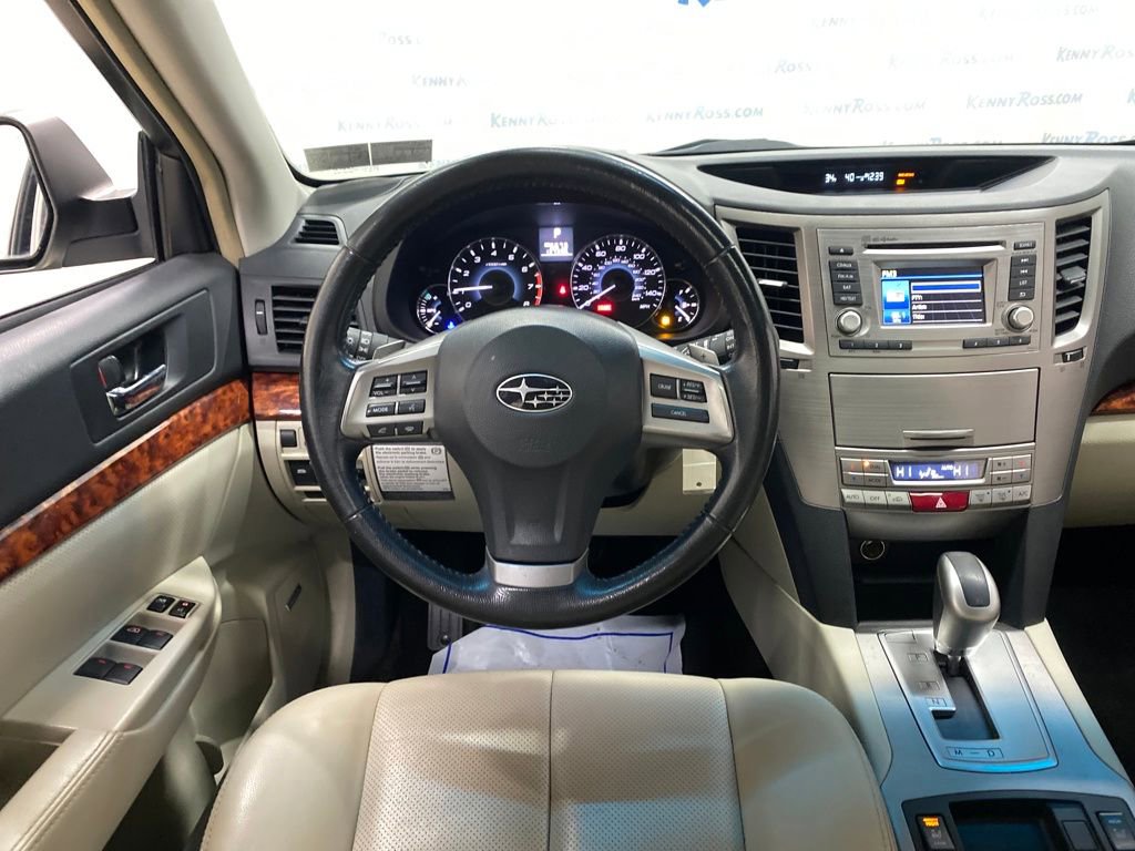 Used 2012 Subaru Outback 2.5i Limited image 13