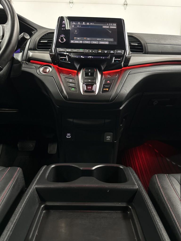 Used 2024 Honda Odyssey Sport image 23