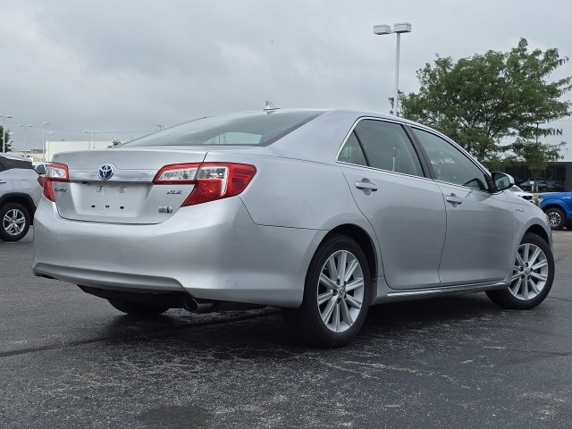 Used 2014 Toyota Camry XLE w/ Leather Package FWD image 10