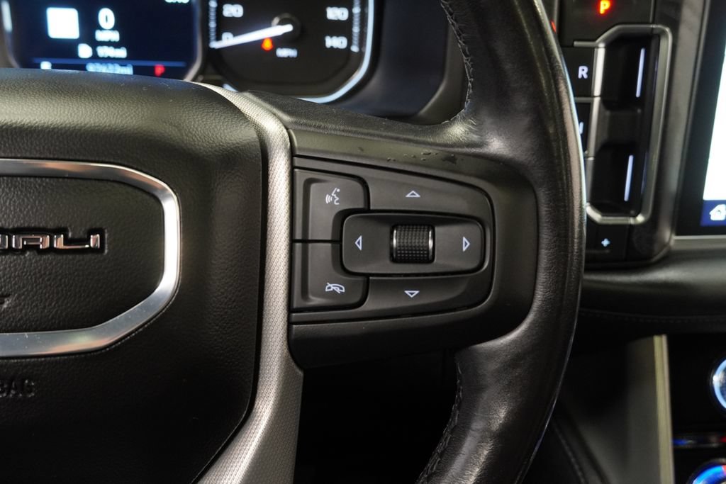 Used 2021 GMC Yukon XL Denali w/ Denali Premium Package AWD/4WD image 23