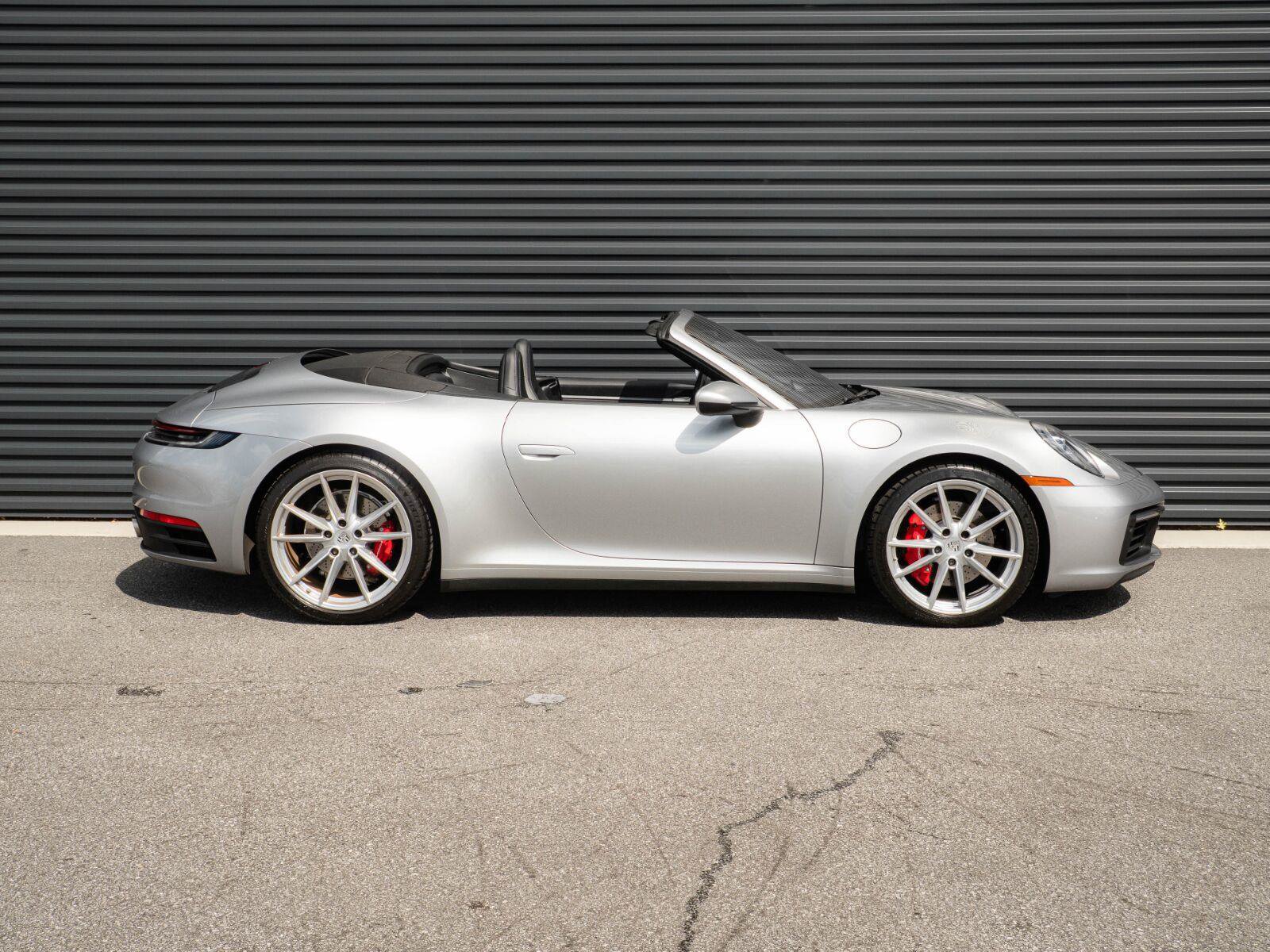 Certified 2020 Porsche 911 Carrera S RWD image 22