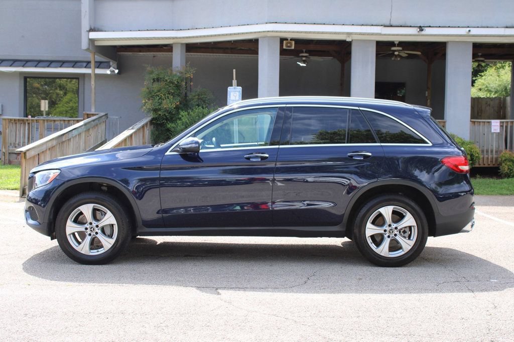 Used 2018 Mercedes-Benz GLC 300 4MATIC image 4