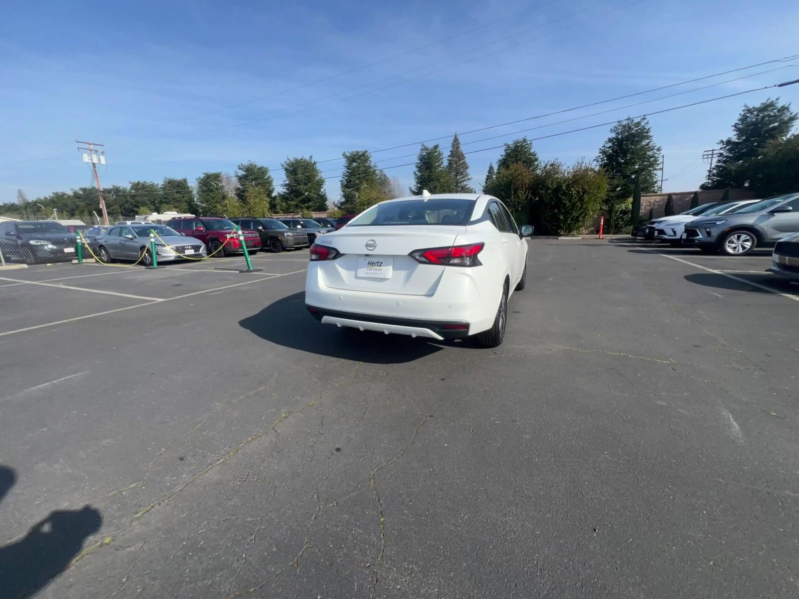 Used 2025 Nissan Versa SV image 16