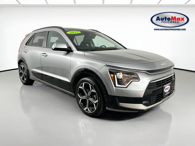 Used 2023 Kia Niro EX Touring FWD image 1
