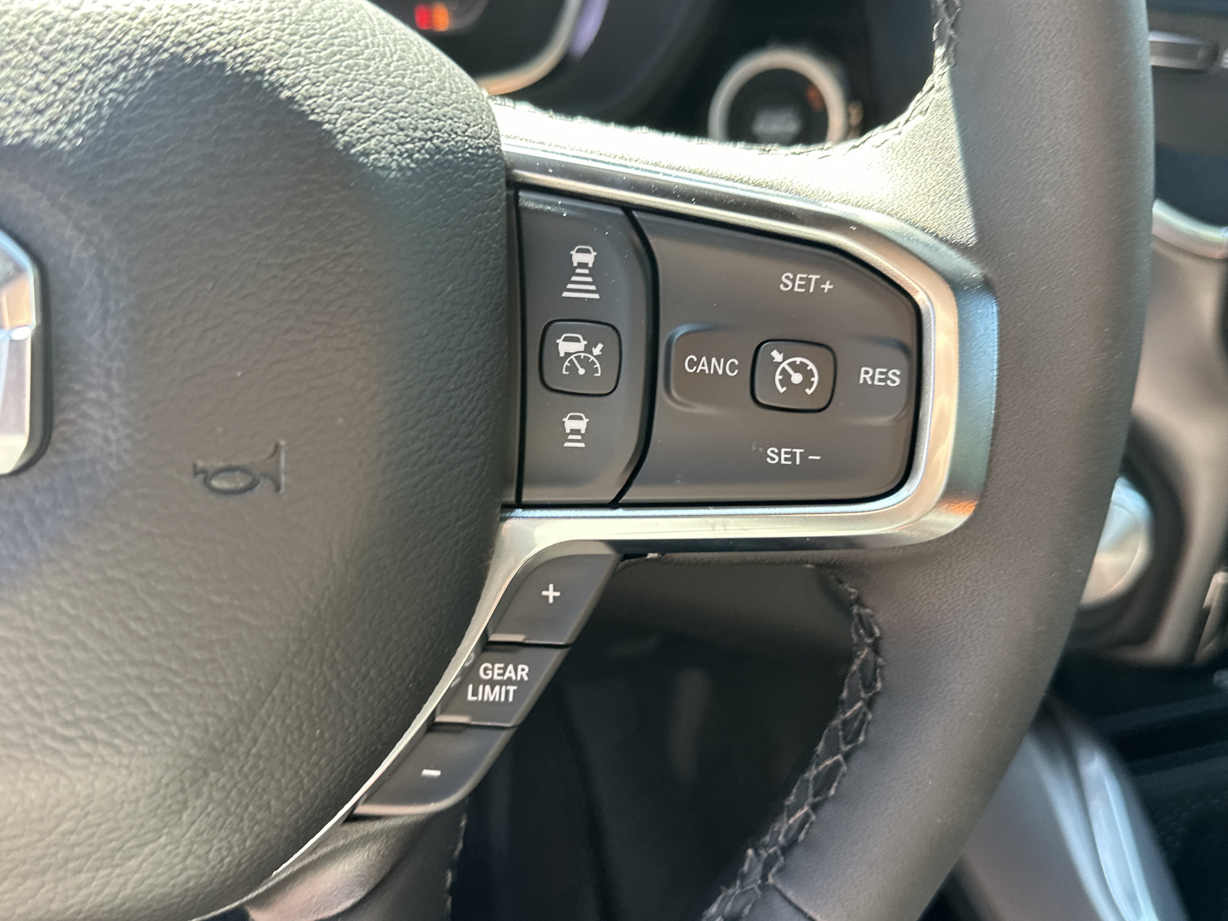 New 2026 RAM 1500 Laramie w/ Night Edition AWD/4WD image 10