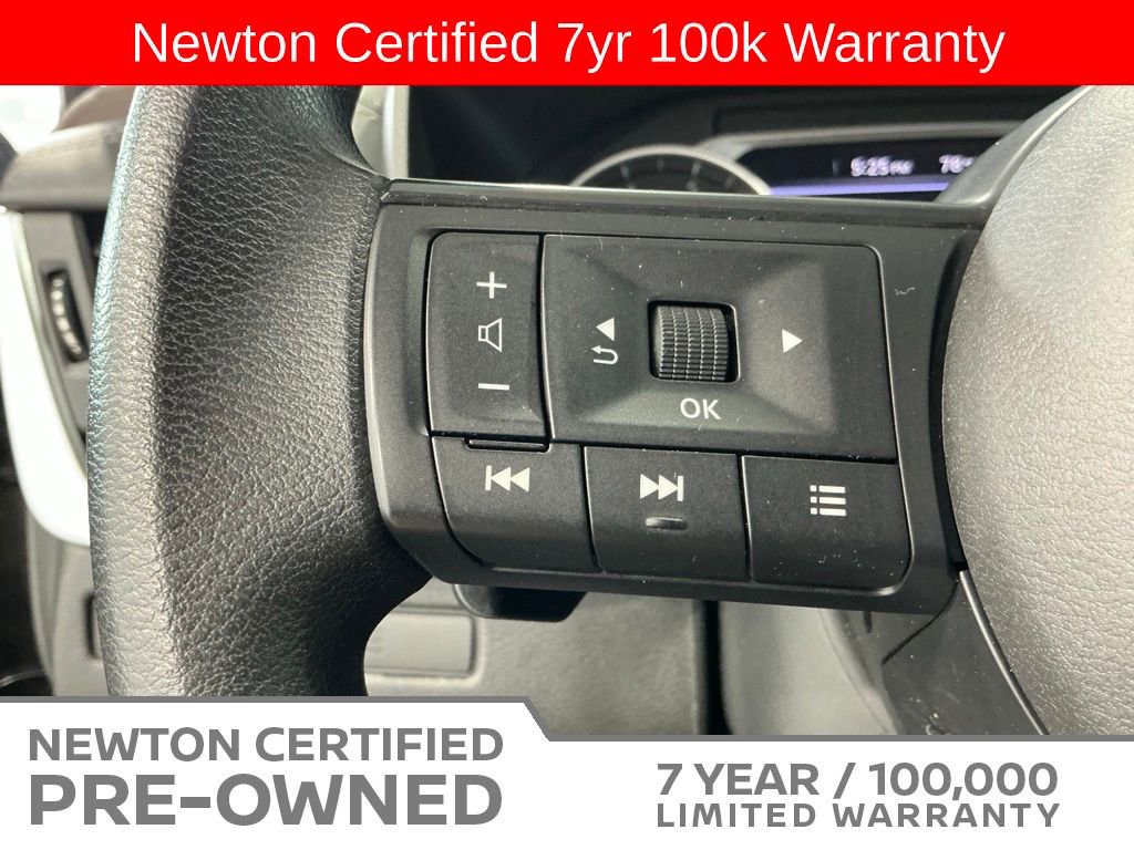 Used 2023 Nissan Rogue S FWD image 24