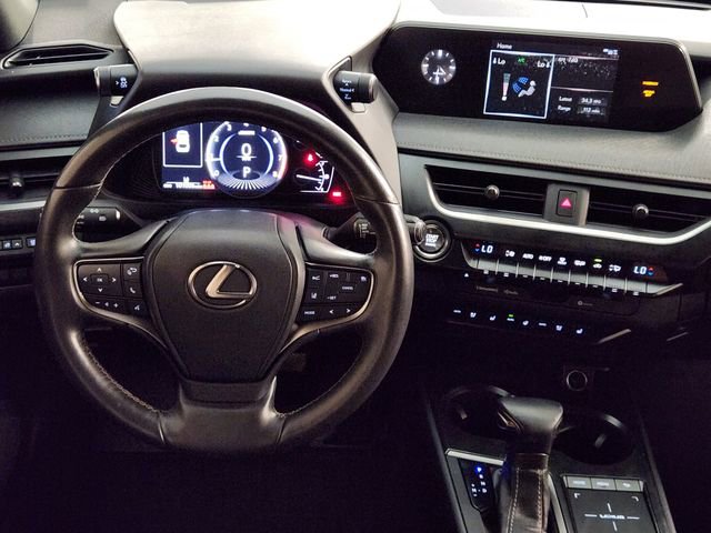 Used 2019 Lexus UX 200 FWD image 27