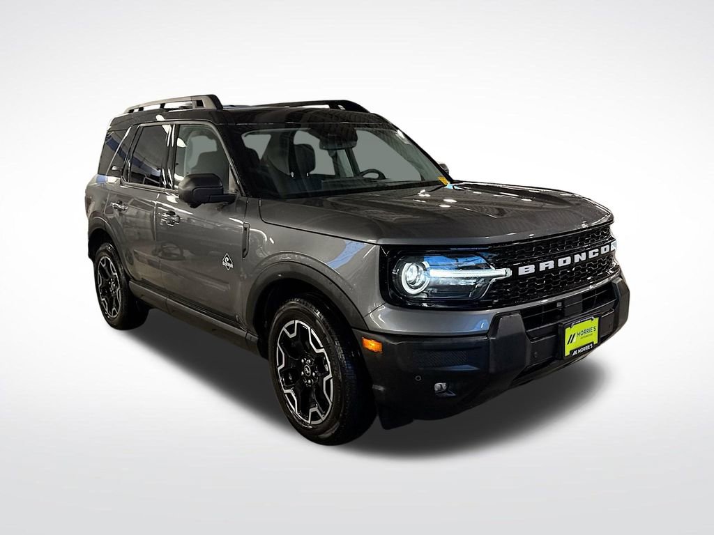 Used 2025 Ford Bronco Sport Outer Banks w/ Outer Banks Tech Package+ AWD/4WD image 3