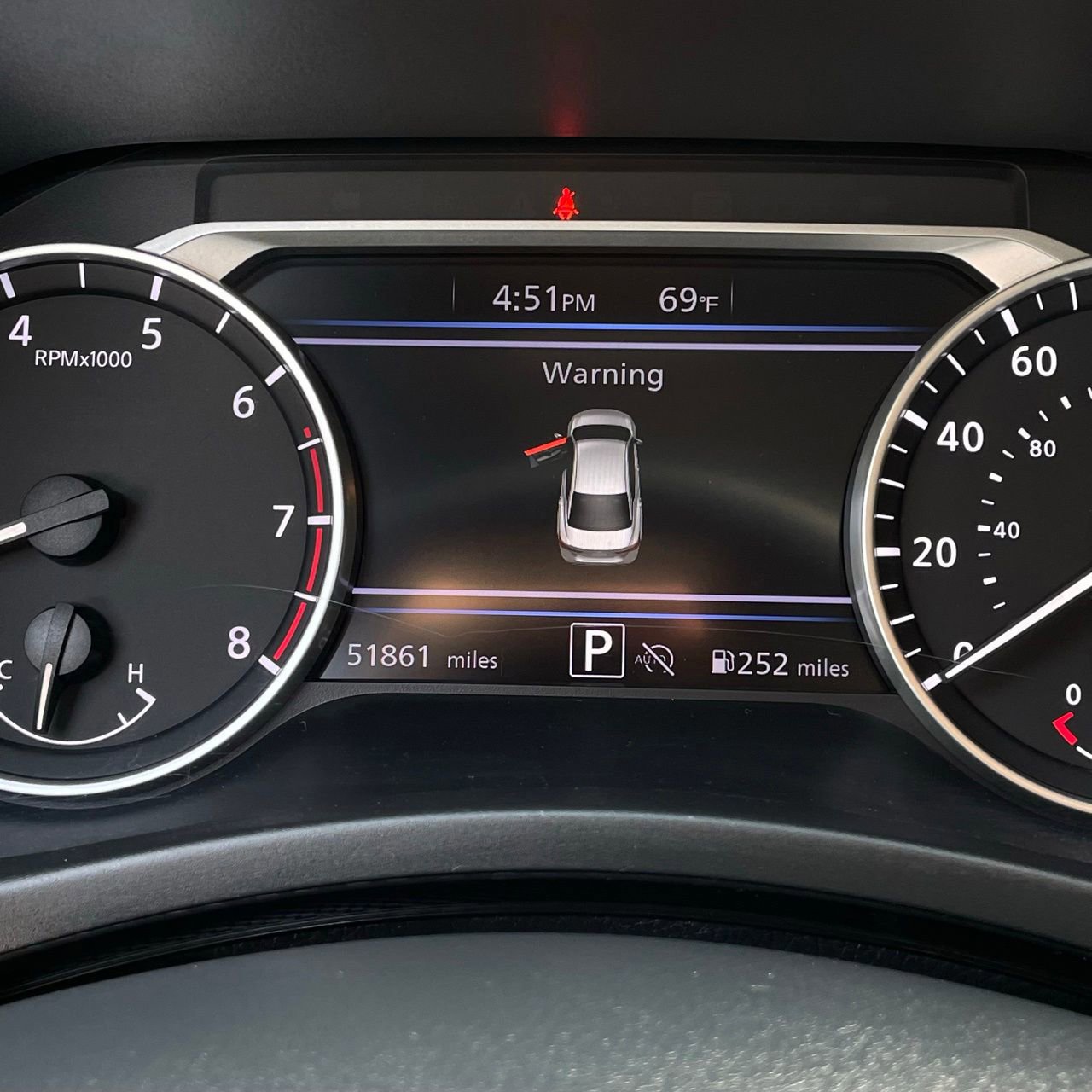 Used 2024 Nissan Sentra SV FWD image 16