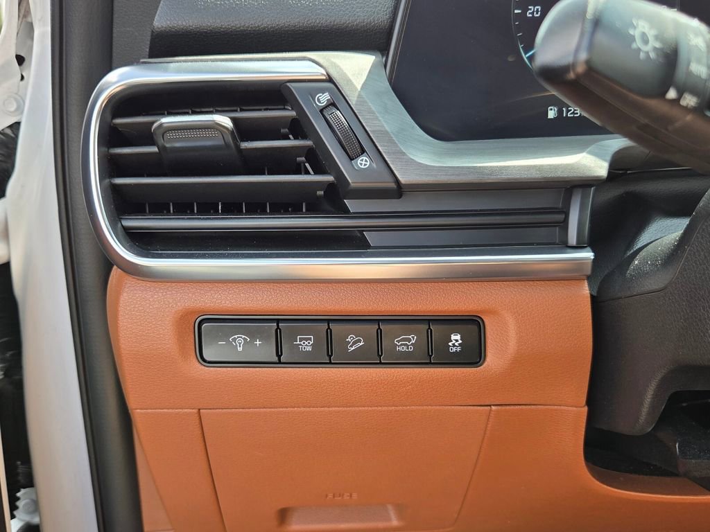 Used 2023 Kia Telluride SX X-Pro image 31