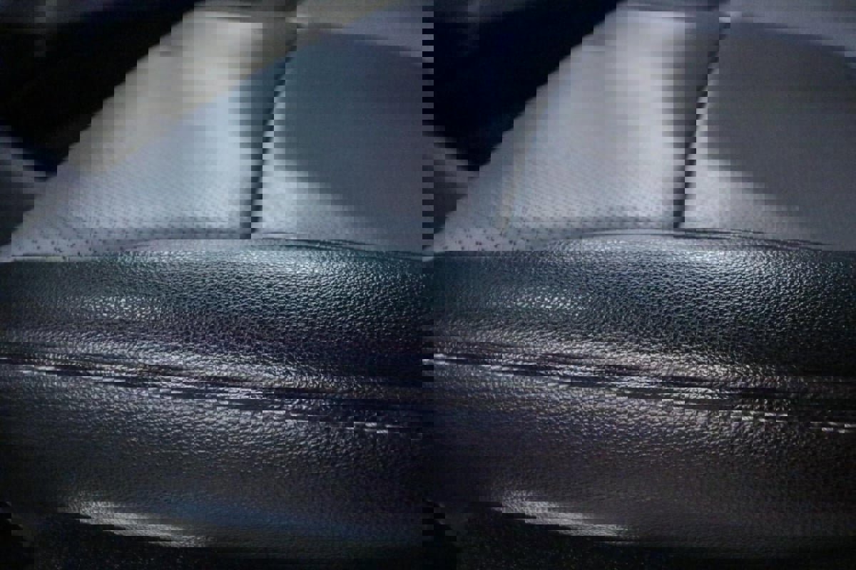 Used 2023 Ford F150 Lariat w/ Trailer Tow Package image 15