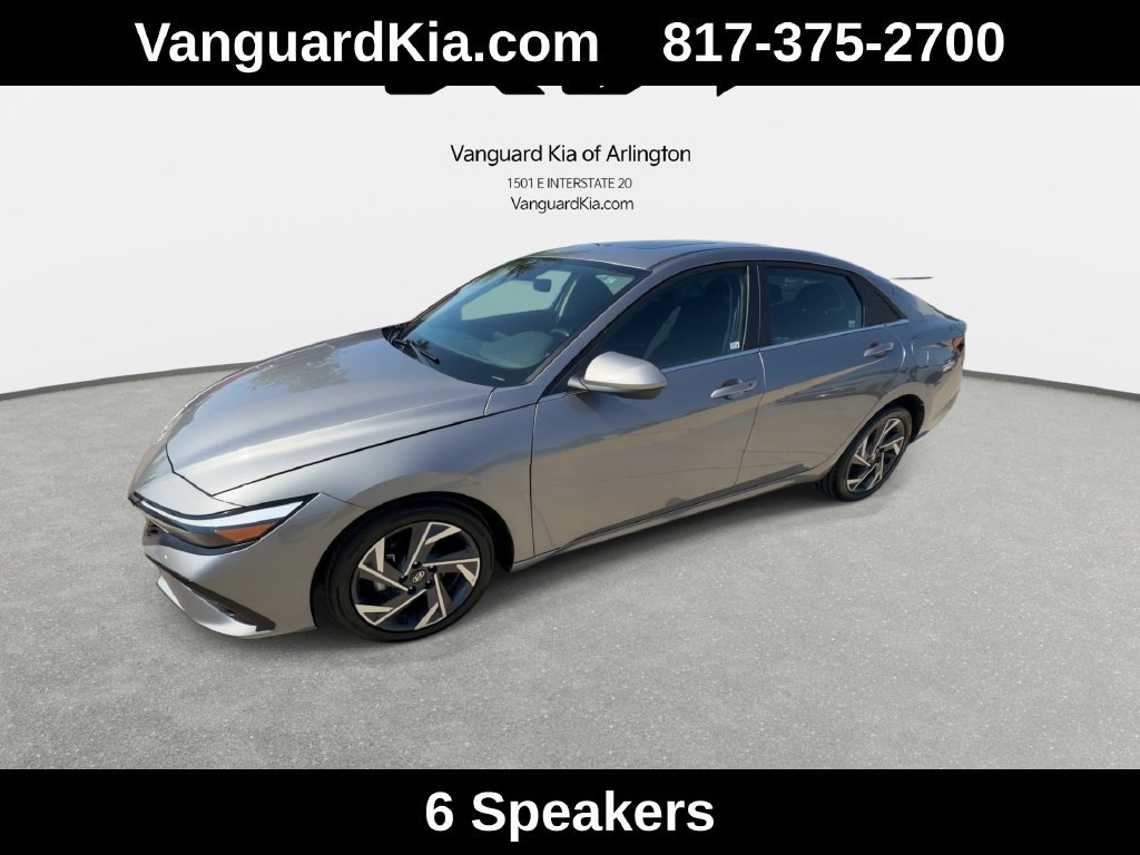 Used 2025 Hyundai Elantra SEL FWD image 4
