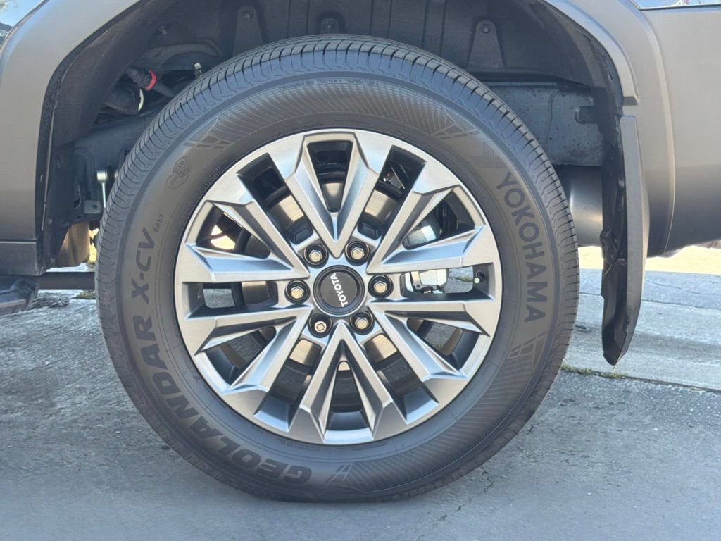 Certified 2025 Toyota Land Cruiser w/ Premium Package AWD/4WD image 18