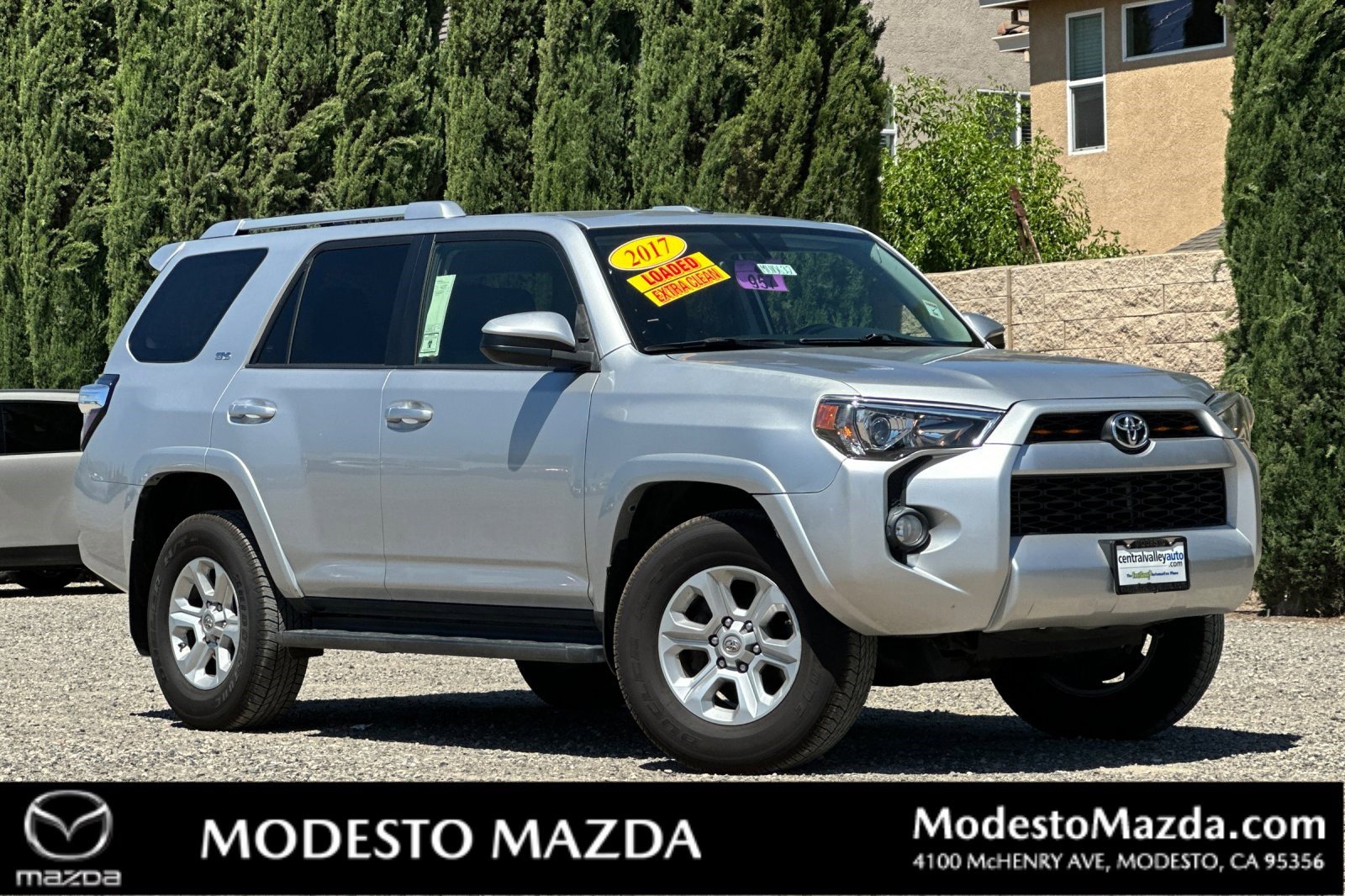 Used 2017 Toyota 4Runner SR5 RWD image 1