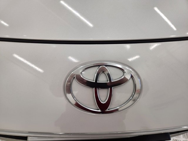 New 2026 Toyota Prius Plug-In Hybrid image 11