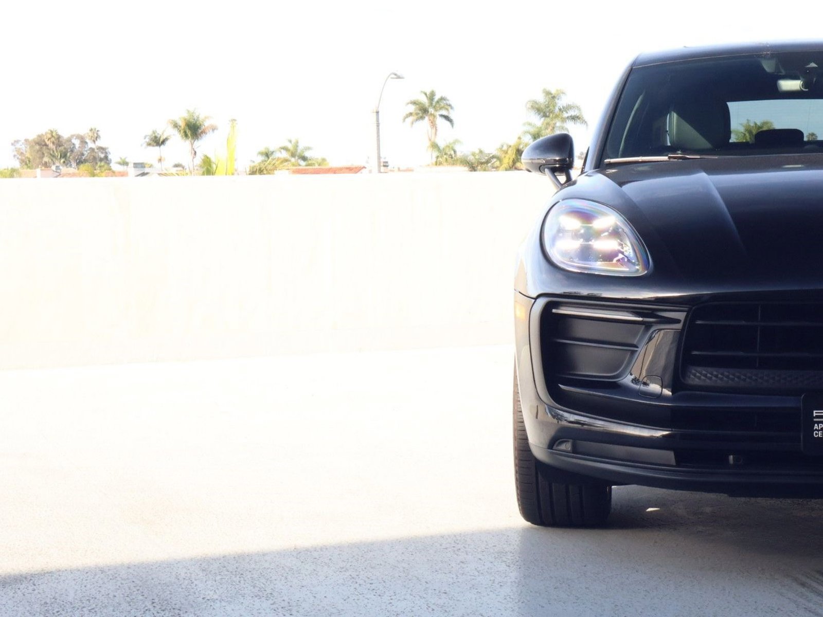 Certified 2024 Porsche Macan image 12