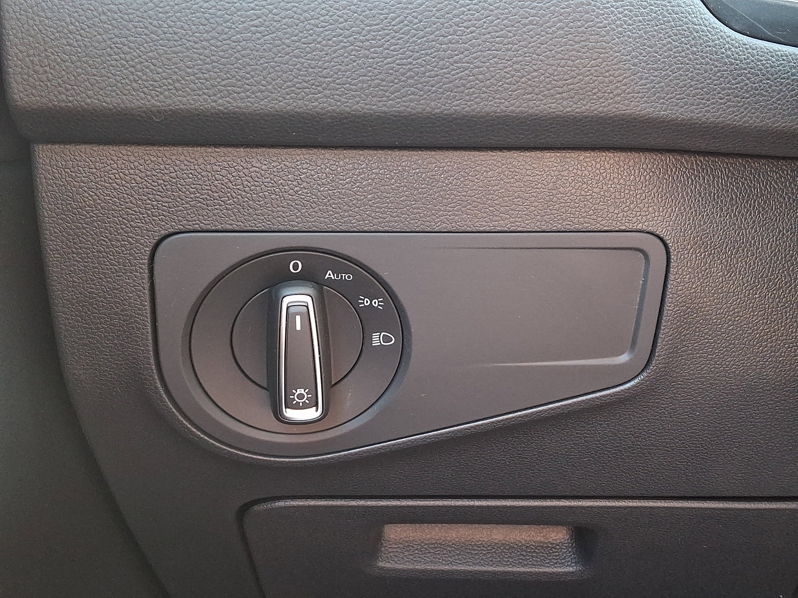 Certified 2024 Volkswagen Tiguan Wolfsburg Edition image 23