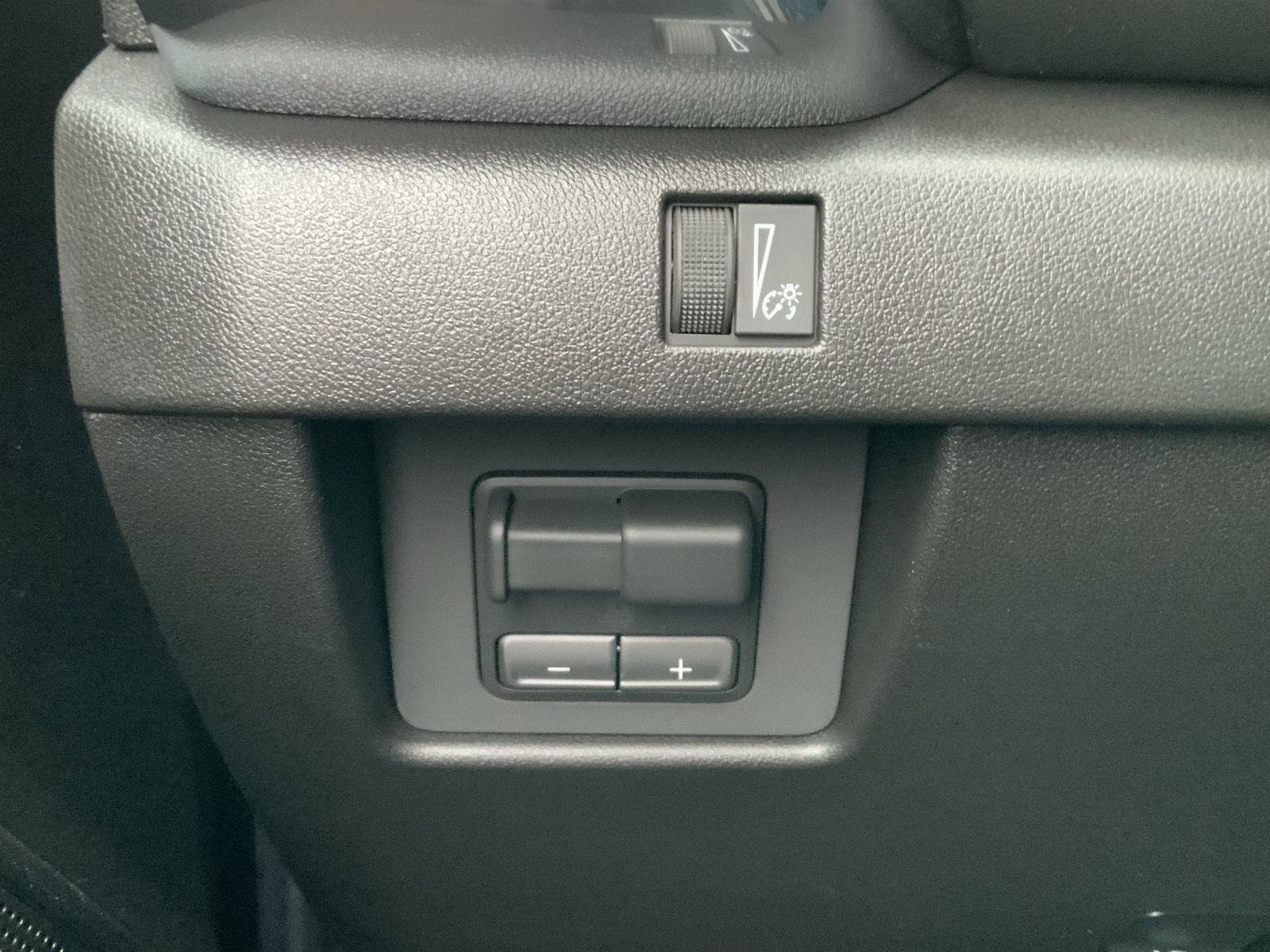 New 2026 GMC Canyon Elevation w/ Convenience Package image 36