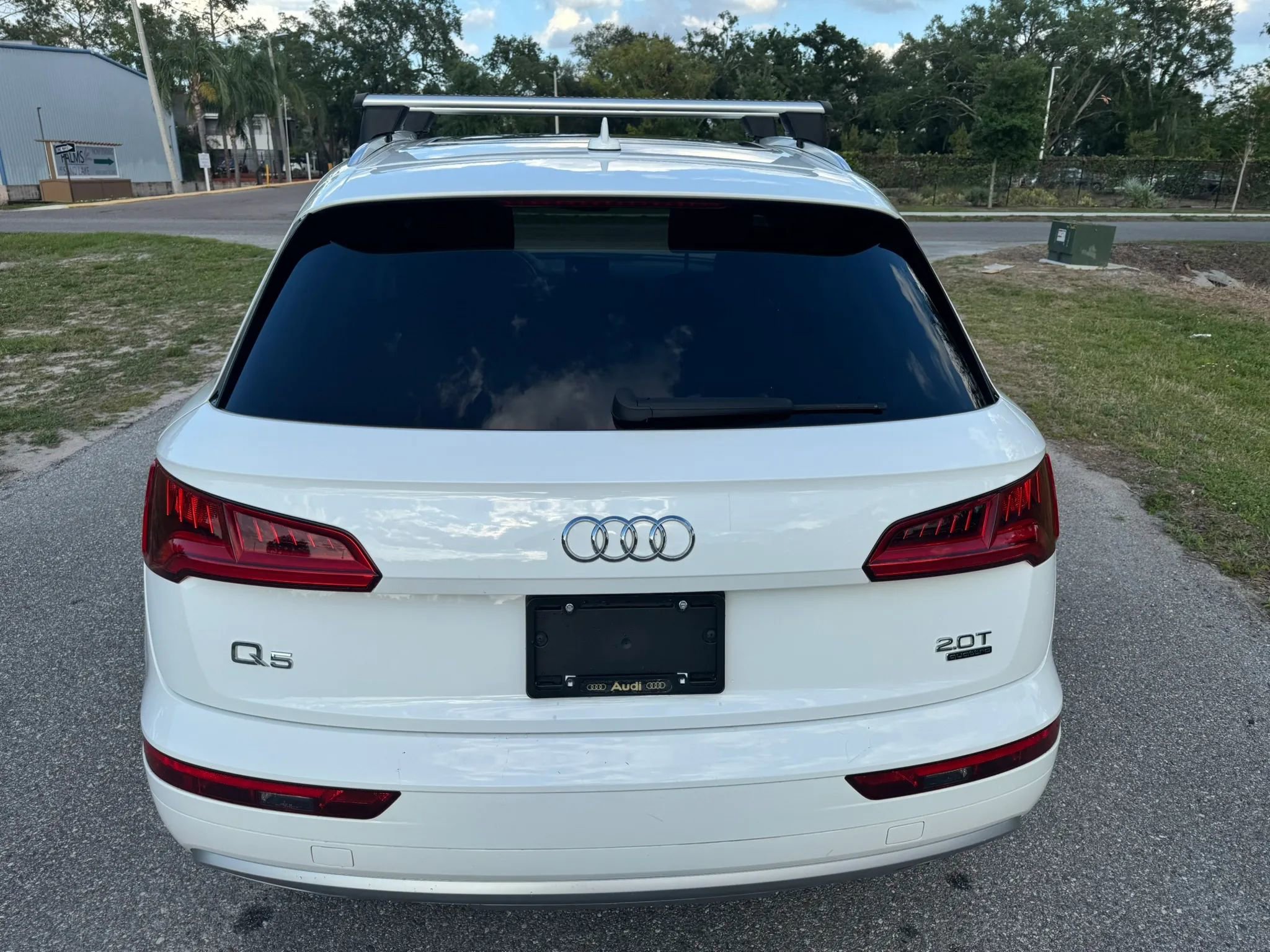 Used 2018 Audi Q5 2.0T Premium w/ Convenience Package AWD/4WD image 7