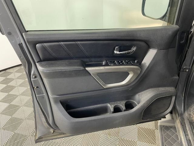 Used 2015 Nissan Armada SV image 10