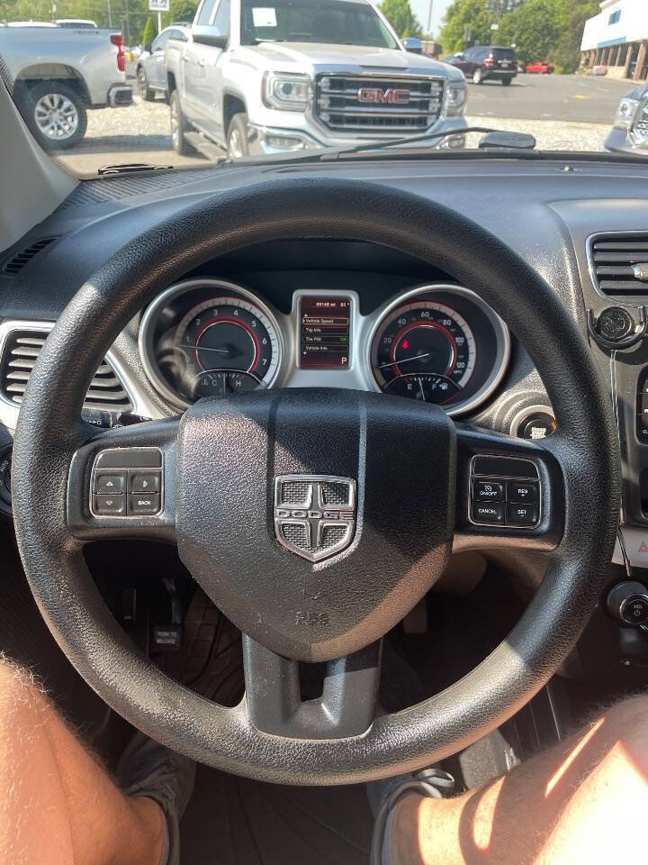 Used 2018 Dodge Journey SE w/ Blacktop Package FWD image 21