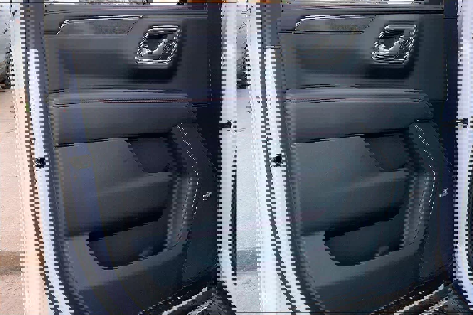 Certified 2022 Chevrolet Tahoe RST w/ Luxury Package image 22