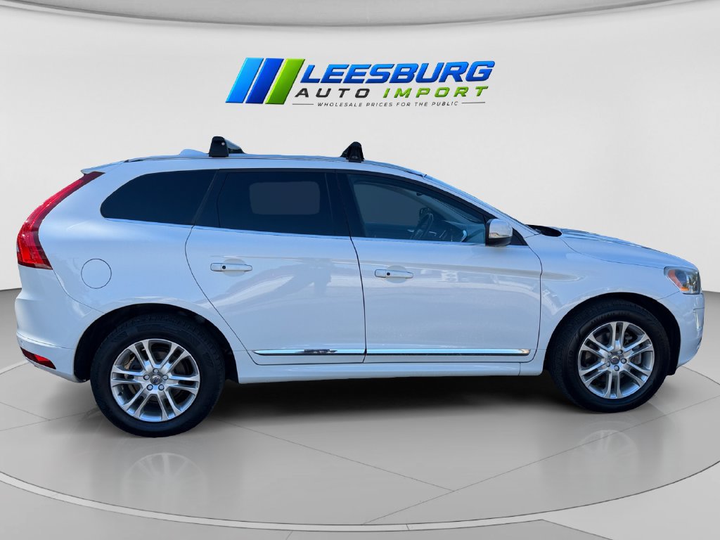 Used 2016 Volvo XC60 T5 Premier w/ Proximity Package AWD/4WD image 6