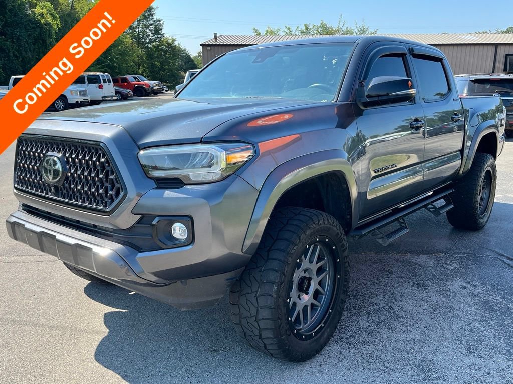 Used 2023 Toyota Tacoma Limited w/ Nightshade Package AWD/4WD image 5