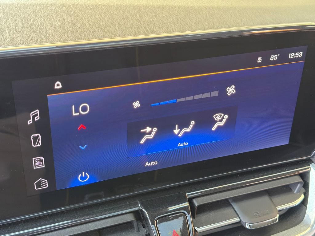 Used 2024 Chevrolet TrailBlazer ACTIV w/ Convenience Package image 6