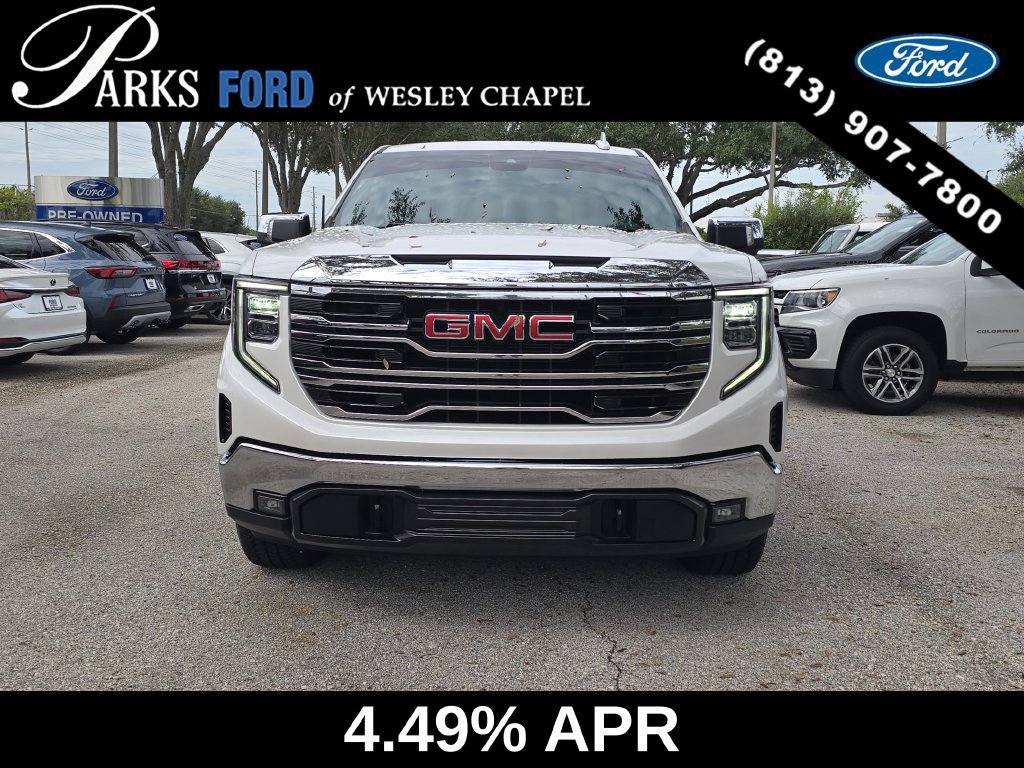 Used 2023 GMC Sierra 1500 SLT w/ SLT Premium Package AWD/4WD image 3