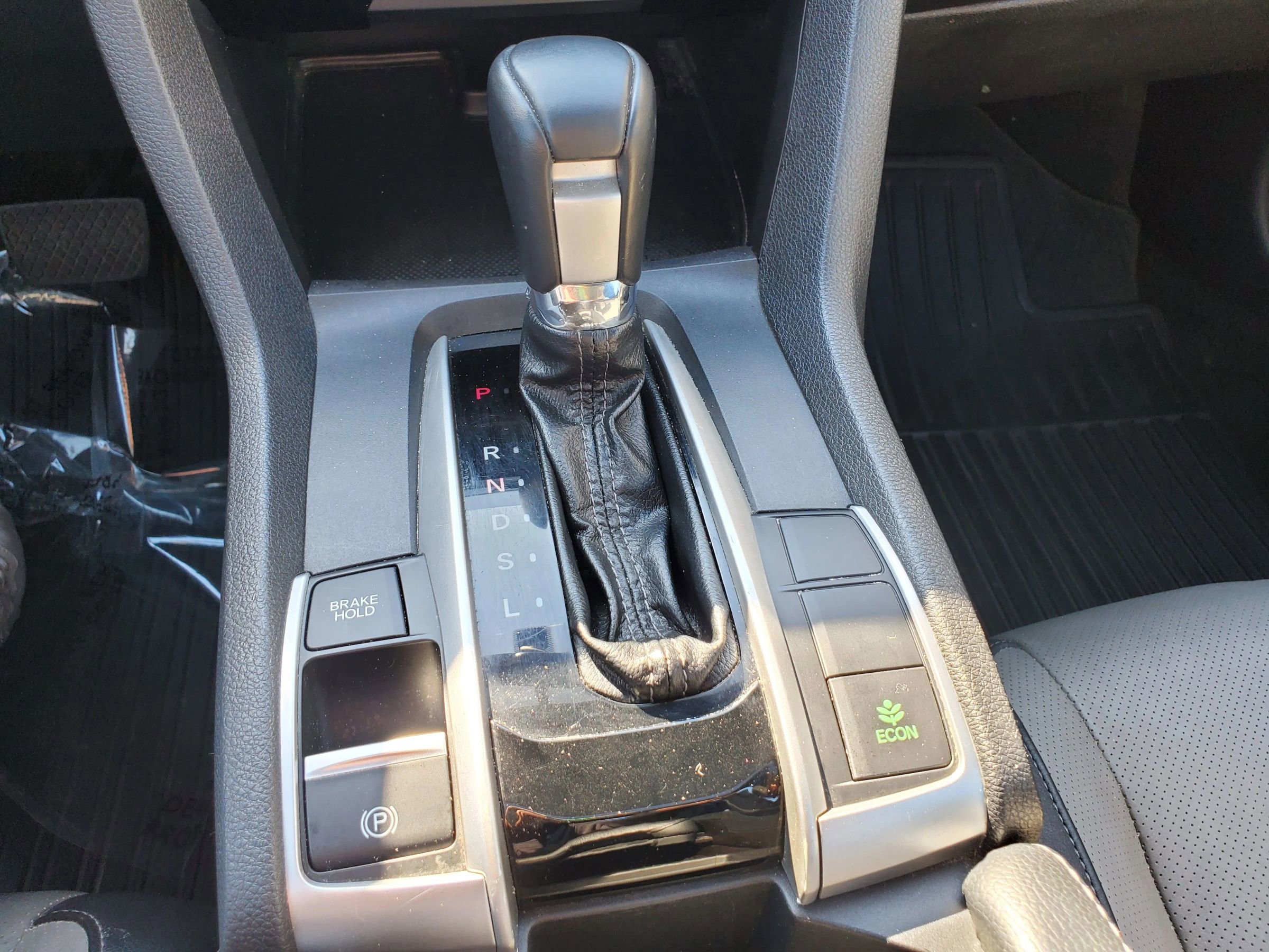 Used 2018 Honda Civic EX-L image 30