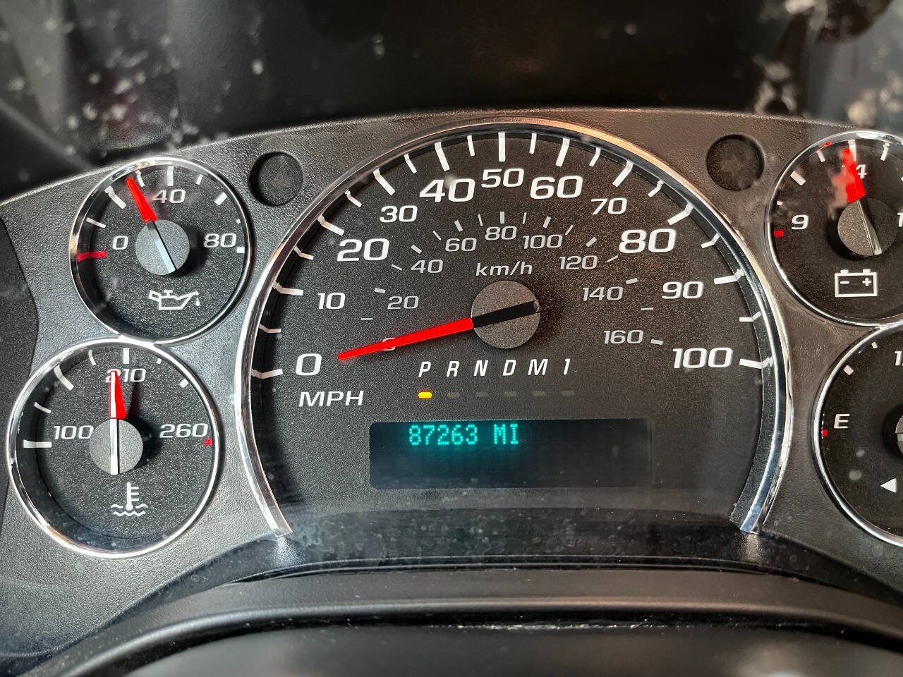 Used 2015 Chevrolet Express 2500 RWD image 11
