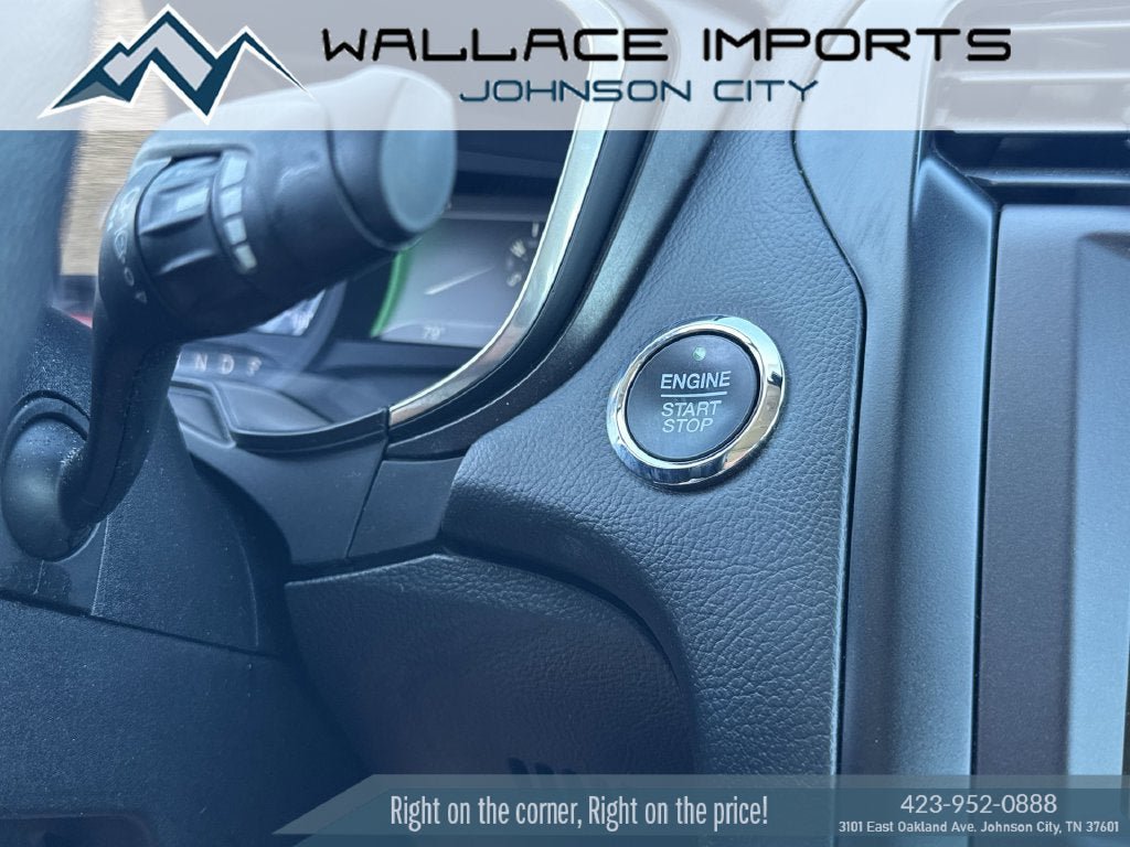 Used 2020 Ford Fusion Titanium AWD/4WD image 22