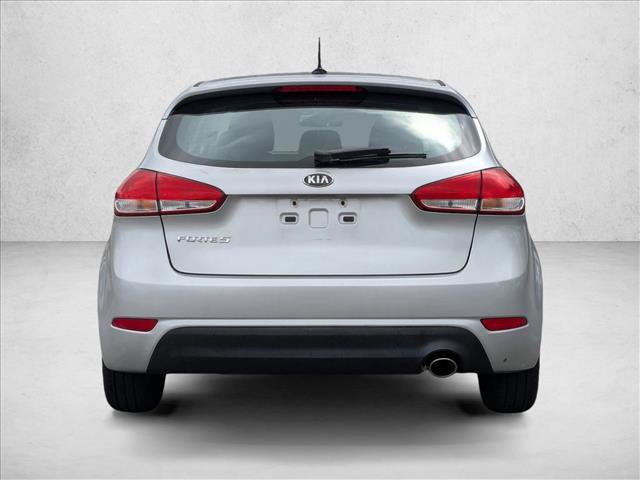 Used 2017 Kia Forte LX image 7