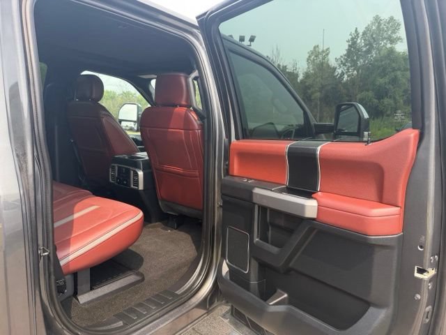 Used 2018 Ford F250 Platinum w/ Platinum Ultimate Package AWD/4WD image 9