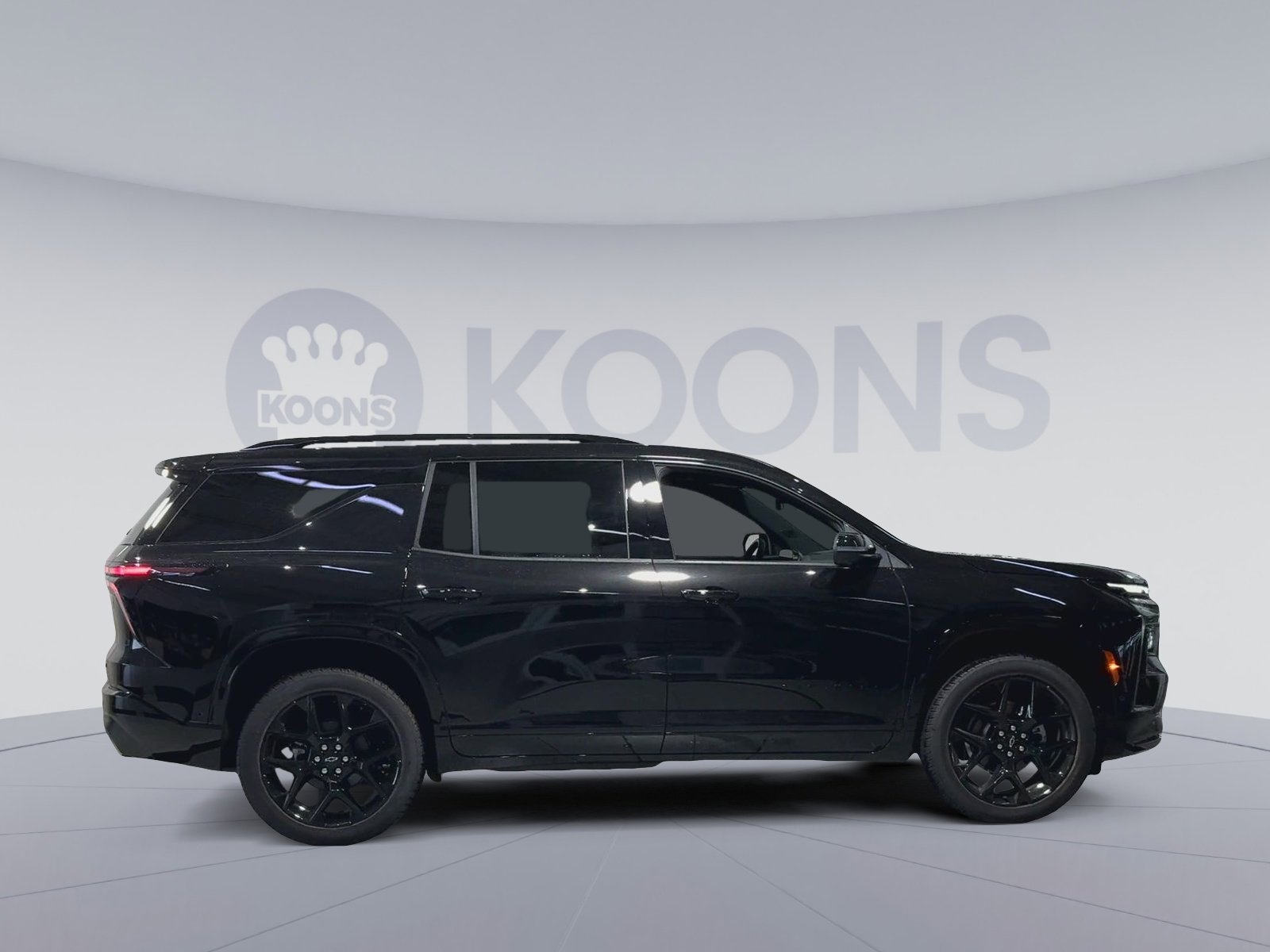 New 2026 Chevrolet Traverse RS w/ LPO, Floor Liner Package image 2
