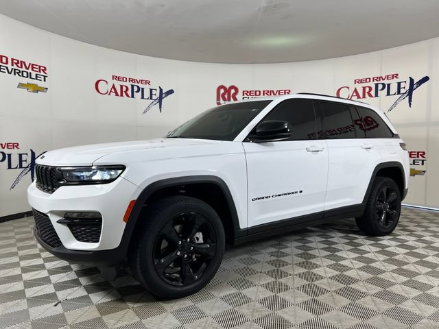 Used 2023 Jeep Grand Cherokee Limited w/ Black Appearance Package RWD image 3