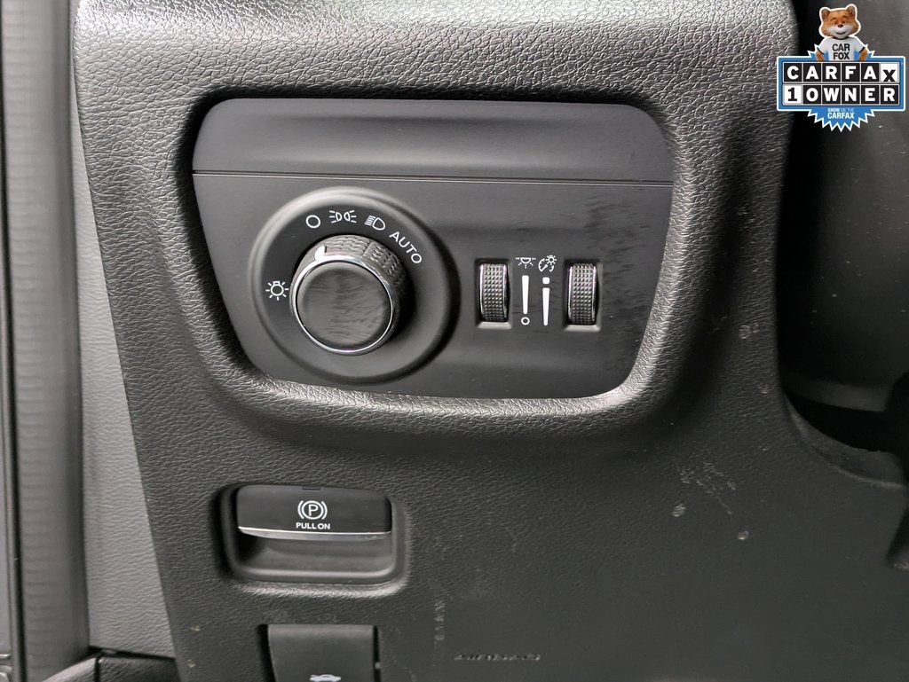 Used 2024 Jeep Grand Cherokee L Altitude image 20