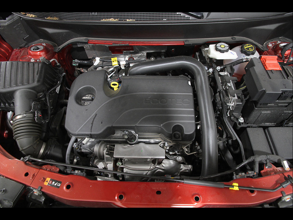 Used 2025 Chevrolet Equinox ACTIV w/ Safety and Technology Package FWD image 20