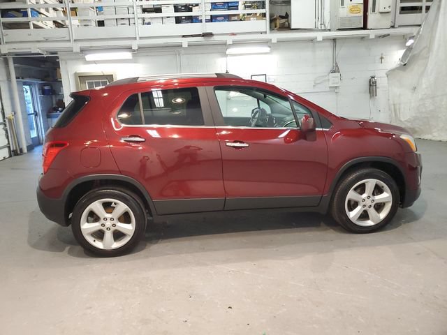 Used 2016 Chevrolet Trax LTZ AWD/4WD image 8
