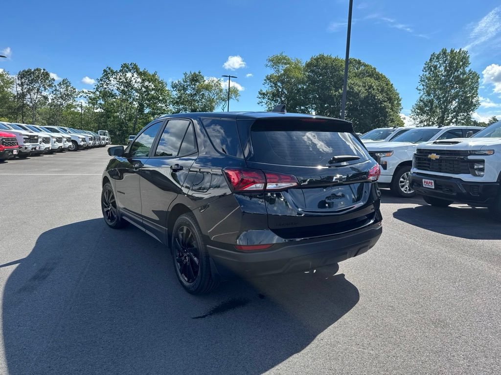 Used 2024 Chevrolet Equinox LS w/ Midnight Edition AWD/4WD image 7