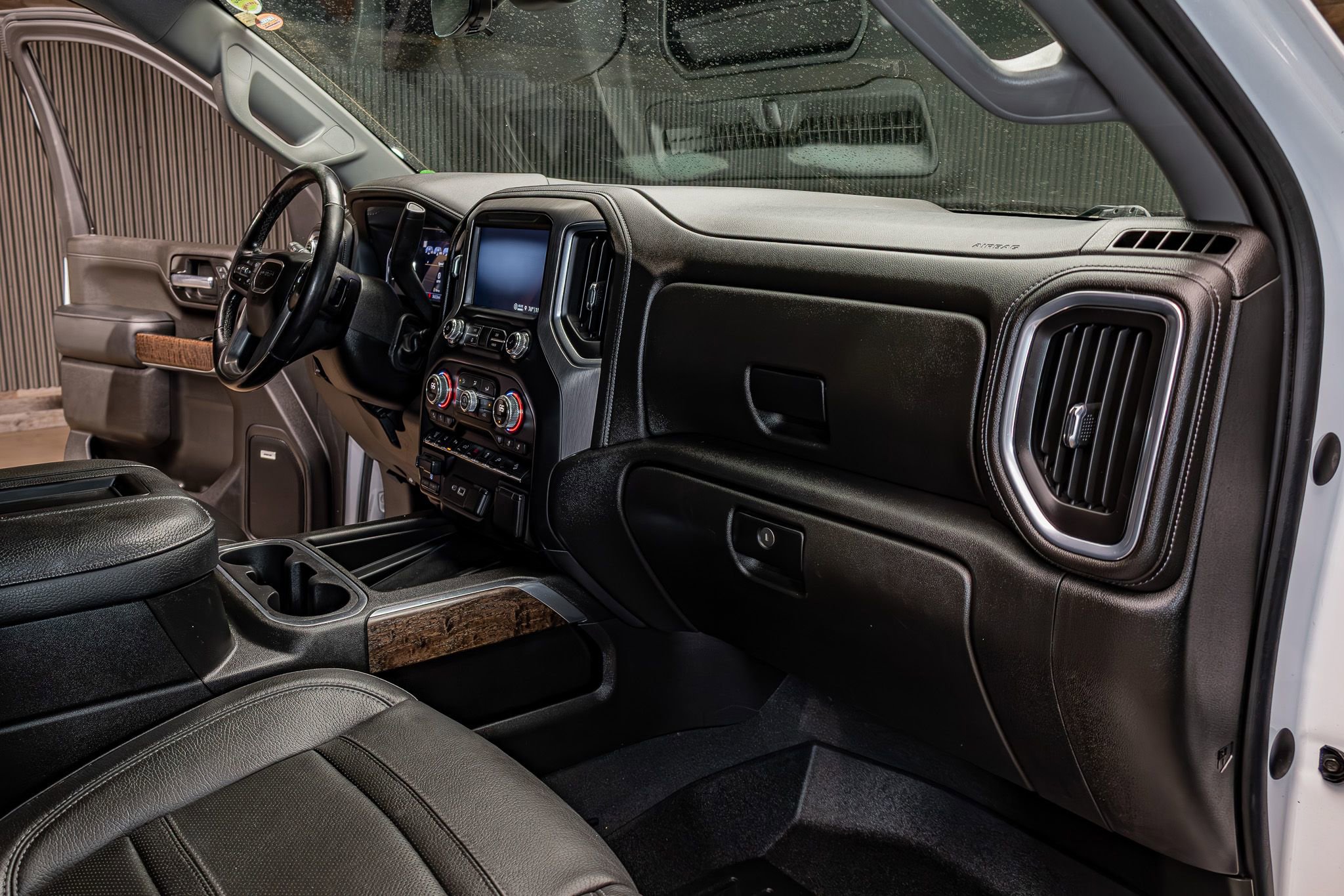 Used 2022 GMC Sierra 2500 Denali w/ Denali Ultimate Package image 18