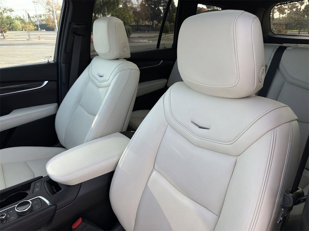 Used 2020 Cadillac XT6 Sport image 25